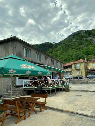 Апартаменты Riverside Guest House Риека-Црноевича Апартаменты-13